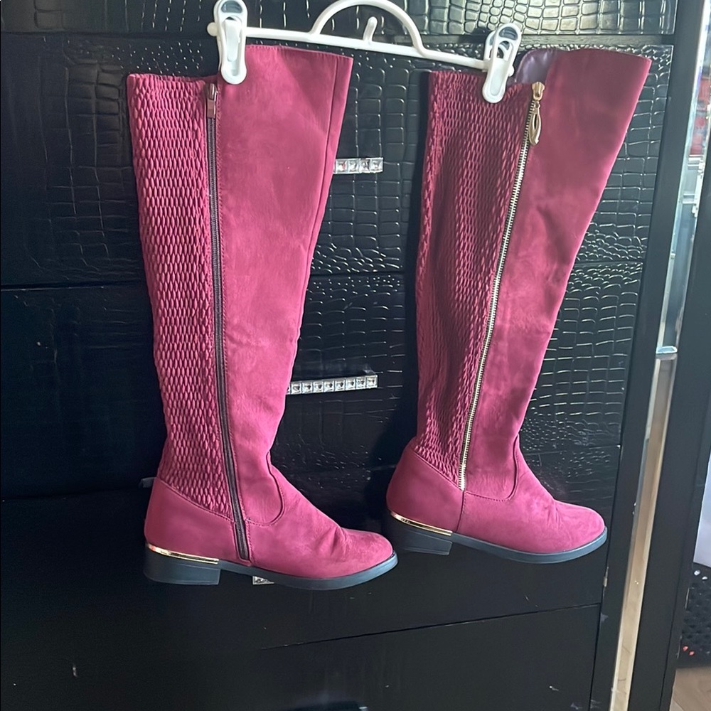 Fashion Nova Burgundy Over the Knee Boots with Streamlined Design NWNT